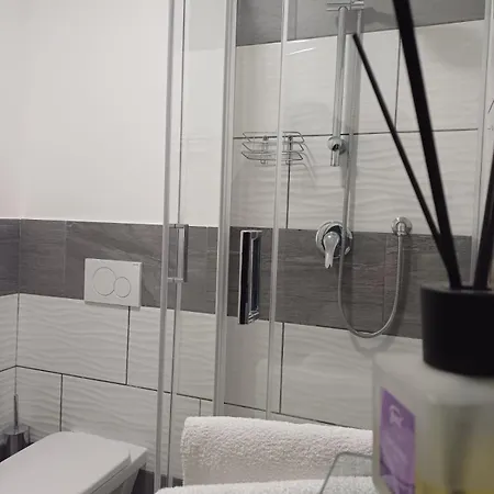 A Casa Di Erica לינה וארוחת בוקר 3*