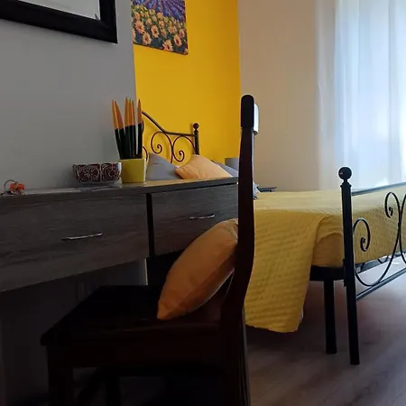 A Casa Di Erica לינה וארוחת בוקר 3*